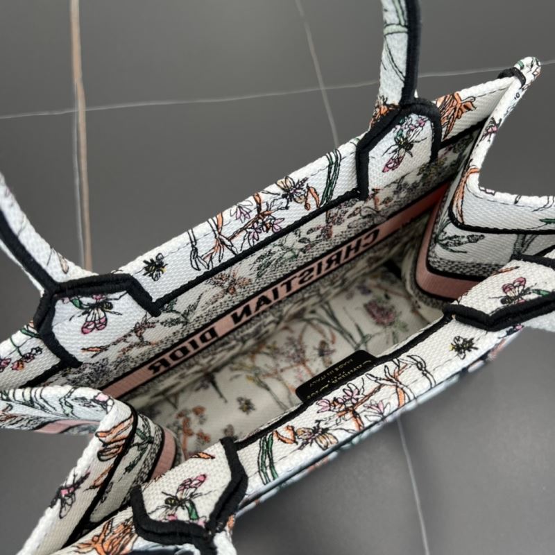 chr1st1an D10r shopping bags